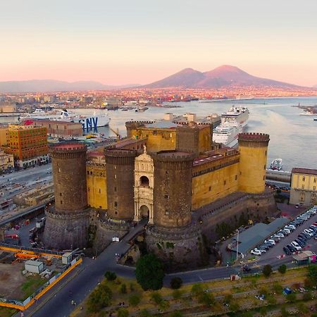 Апартаменты Piazza Carita' Centro Storico Неаполь Экстерьер фото