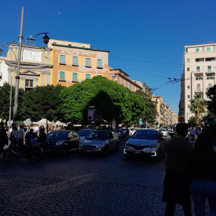 Апартаменты Piazza Carita' Centro Storico Неаполь Экстерьер фото